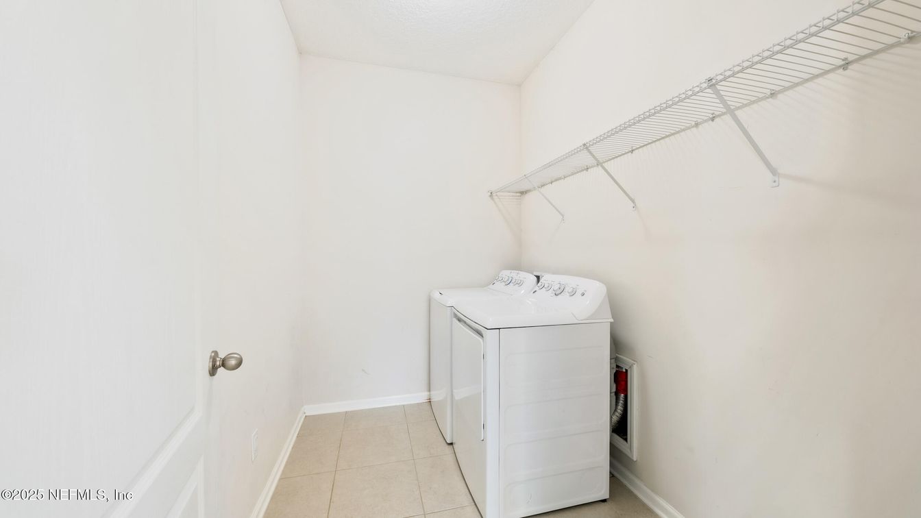 Interior, Washer