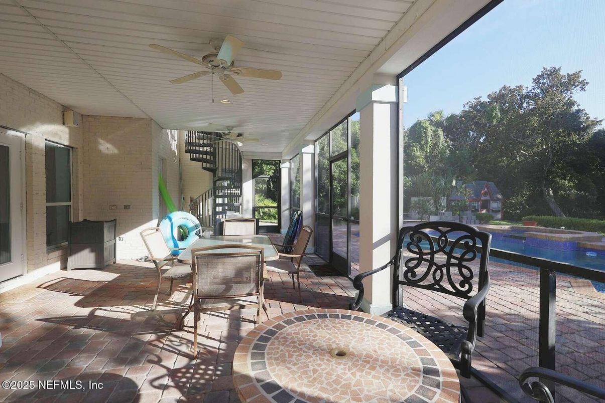 Exterior, Pool, Sun Room