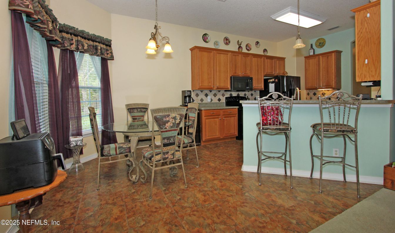 Dining room, Interior, Kitchen, Pendant Lights, Recessed Lighting
