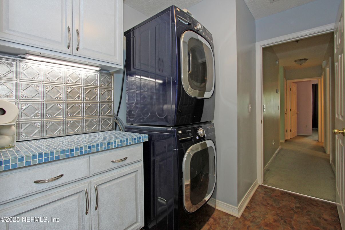 Interior, Utility Closets, Washer