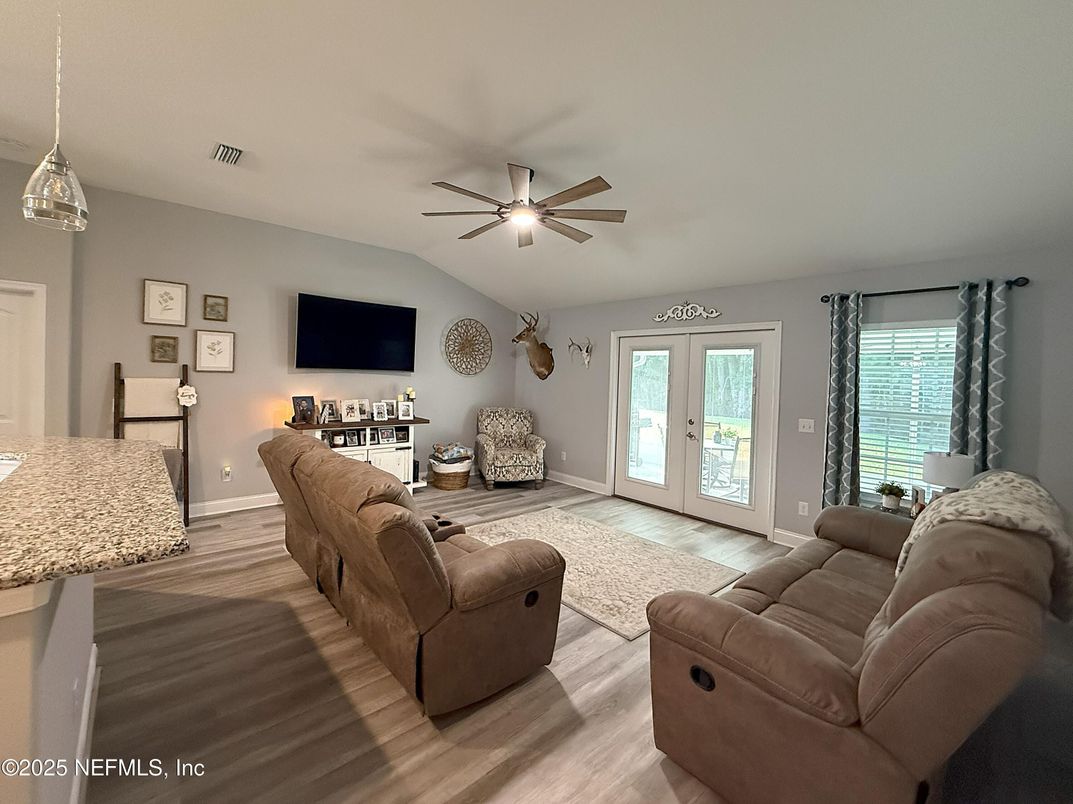 Interior, Living room, Pendant Lights, Wood Texture Flooring