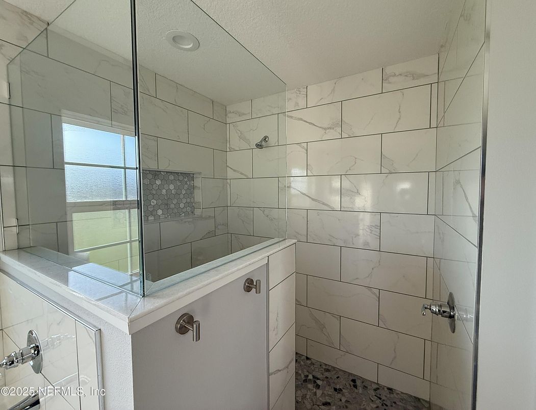 Bathroom, Interior, Marble Walls, Recessed Lighting