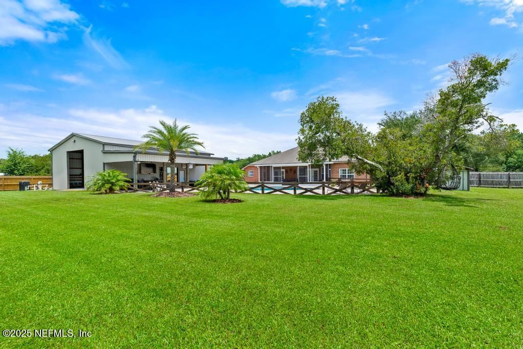 Backyard, Exterior