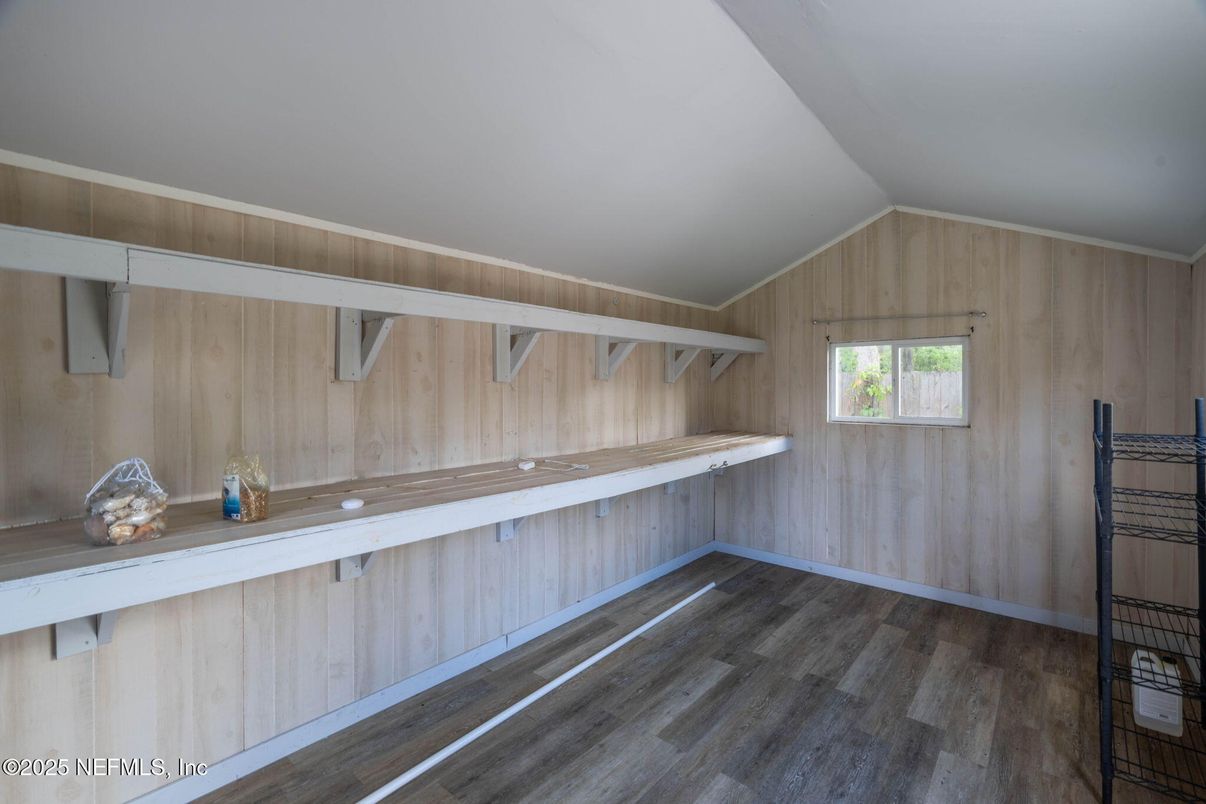 Empty room, Interior, Wood Texture Flooring, Wooden Walls