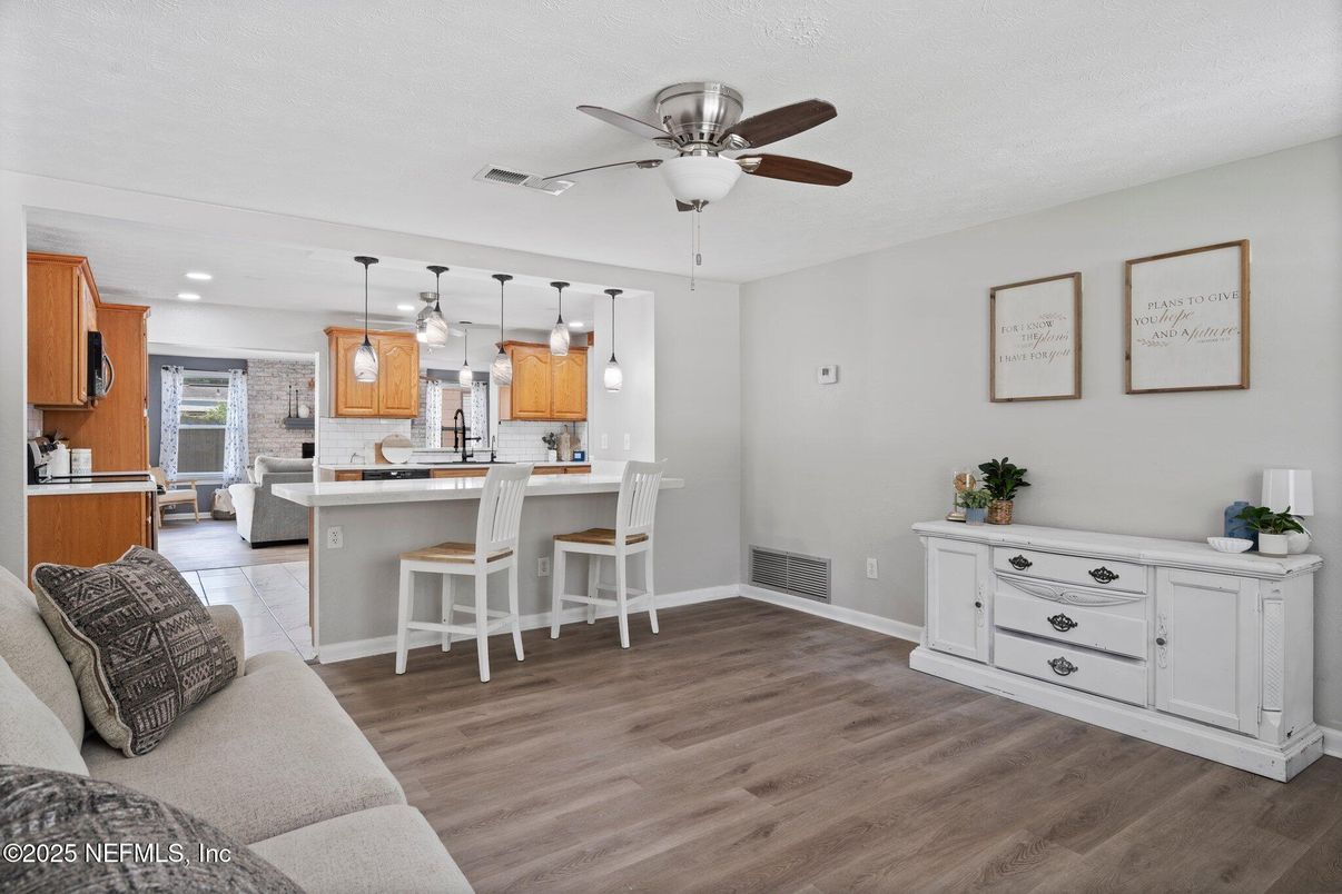 Interior, Kitchen, Pendant Lights, Recessed Lighting, Wood Texture Flooring