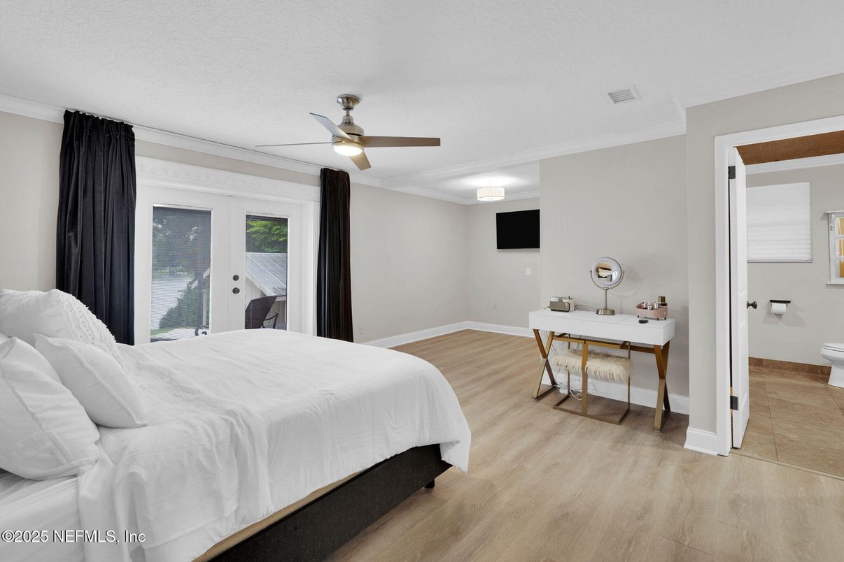 Bedroom, Home Office, Interior, Wood Texture Flooring