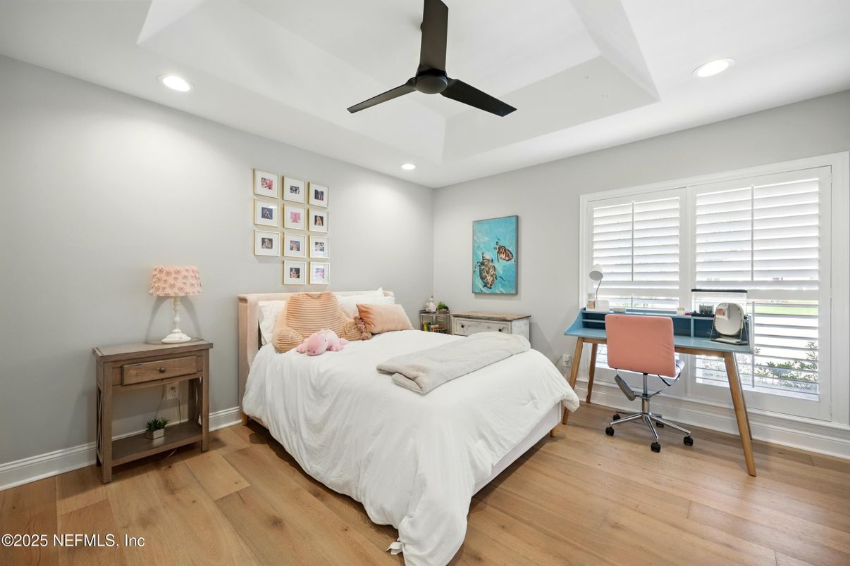 Bedroom, Home Office, Interior, Recessed Lighting, Wood Texture Flooring