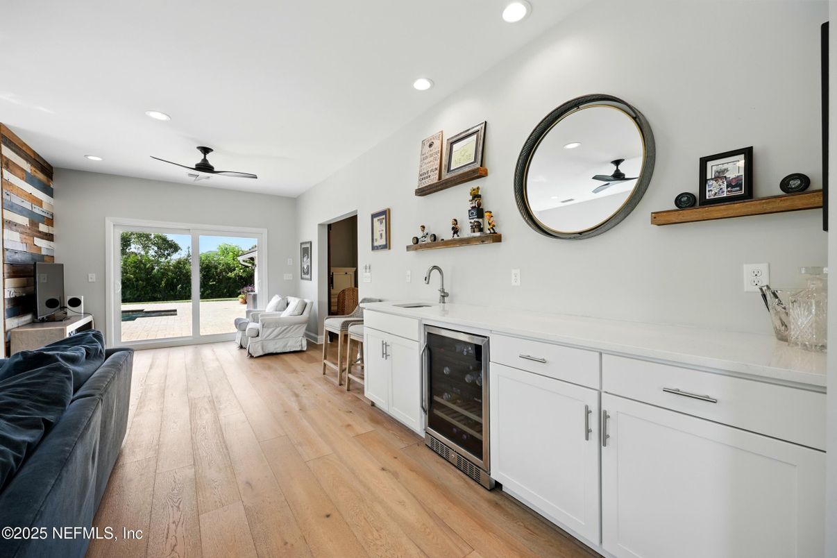 Interior, Kitchen, Living room, Recessed Lighting, Wood Texture Flooring