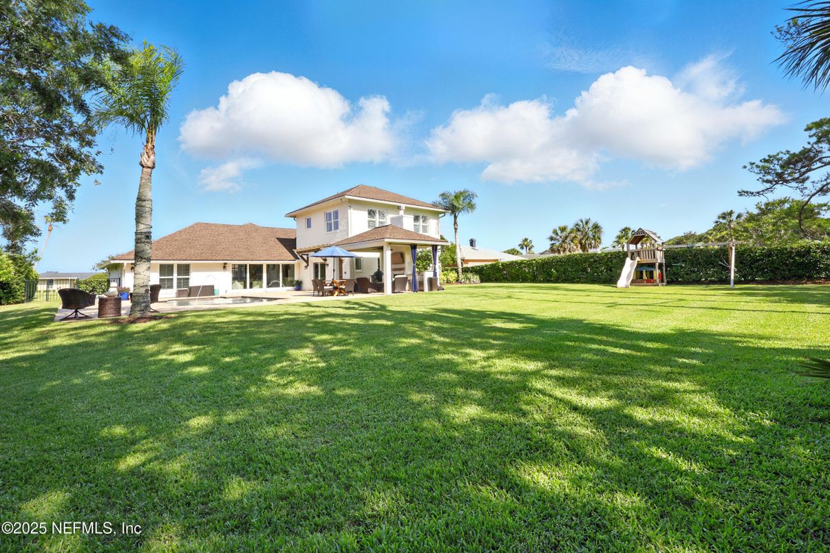 Backyard, Exterior, Playground