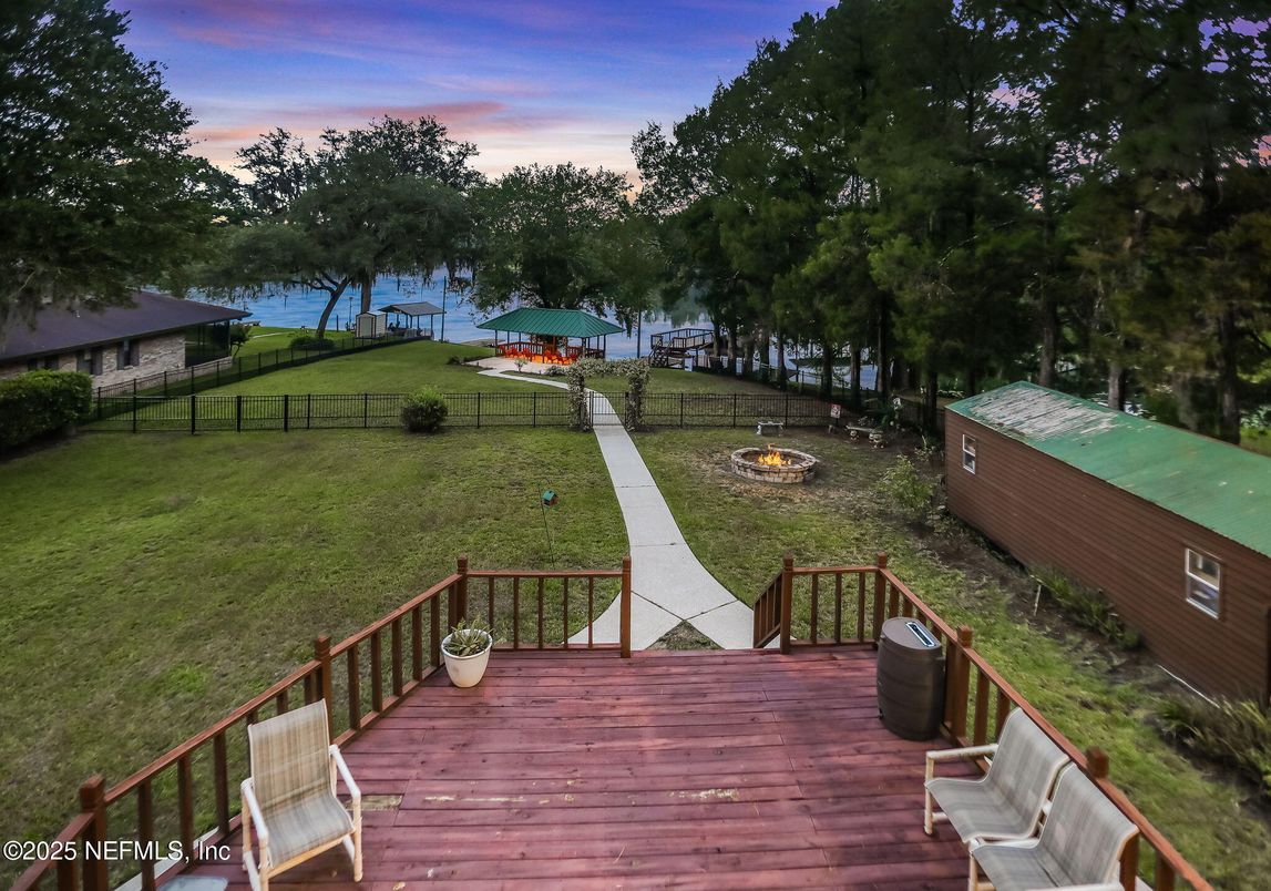 Backyard, Exterior, Water