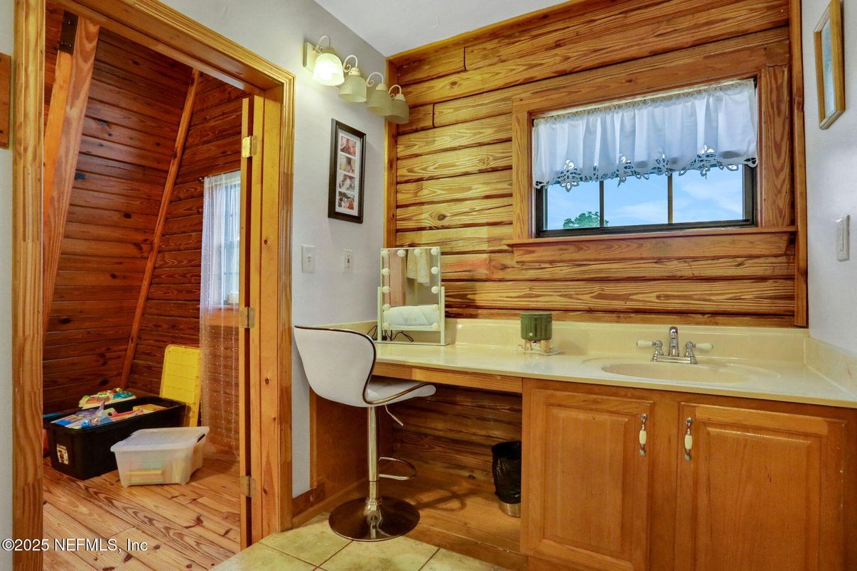 Bathroom, Interior, Wood Texture Flooring, Wooden Walls
