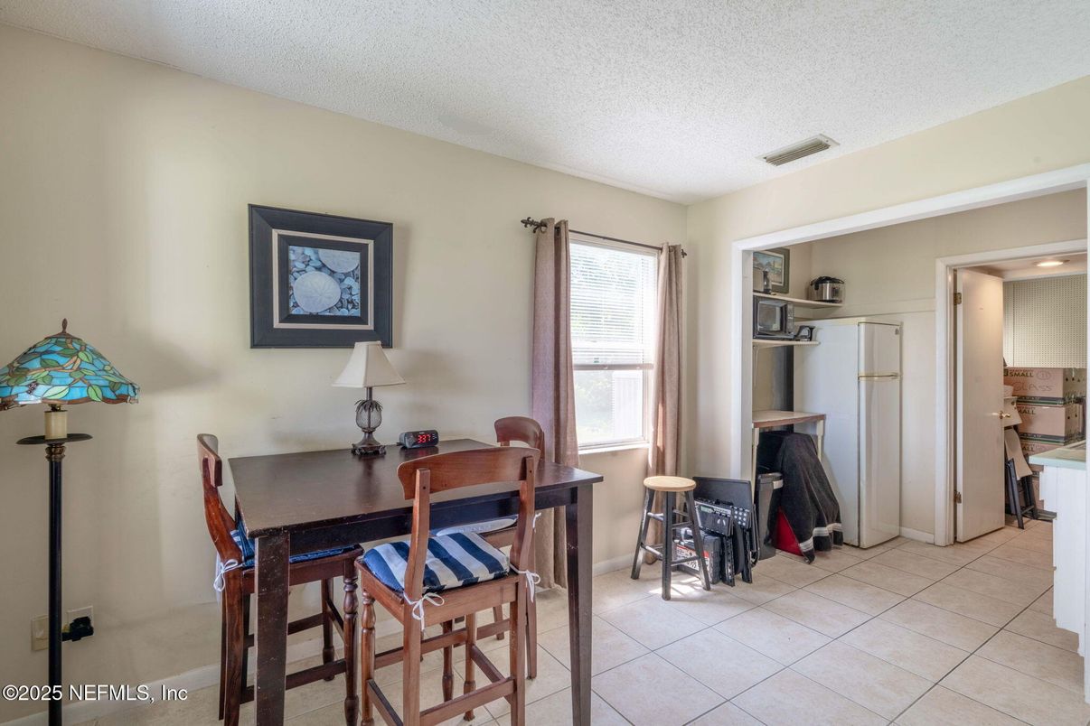 Dining room, Interior