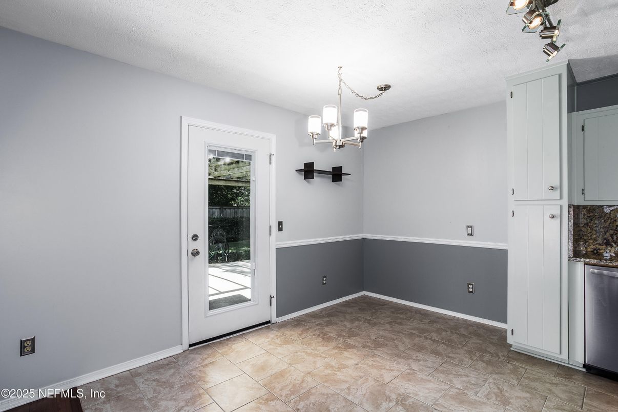 Chandelier, Empty room, Interior