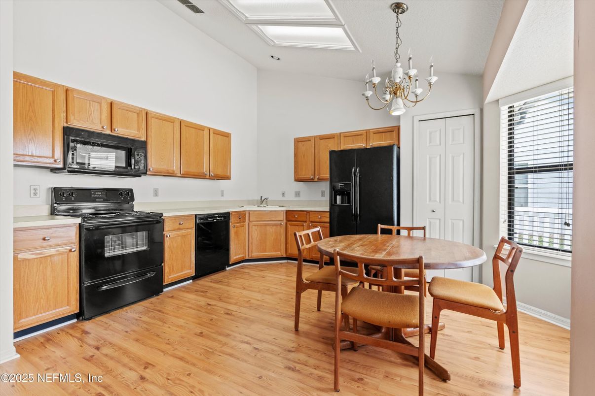 Chandelier, Dining room, Interior, Kitchen, Wood Texture Flooring