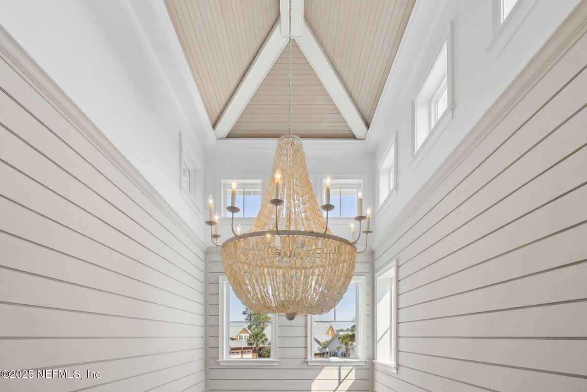 Chandelier, Interior