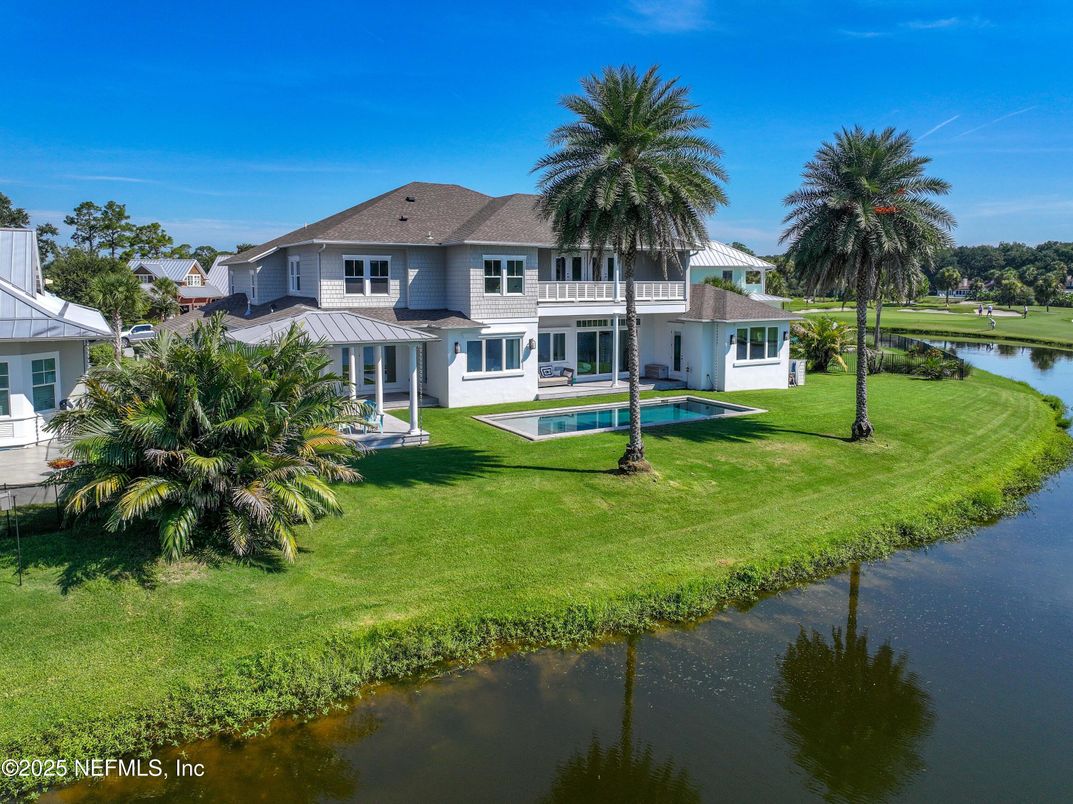Backyard, Exterior, Pool, Water