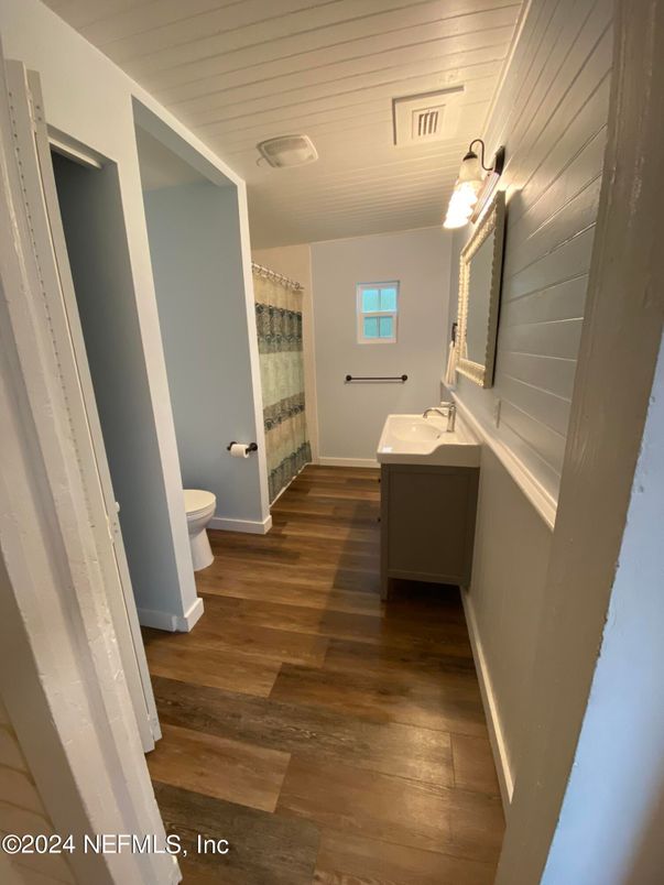 Bathroom, Interior, Wood Texture Flooring