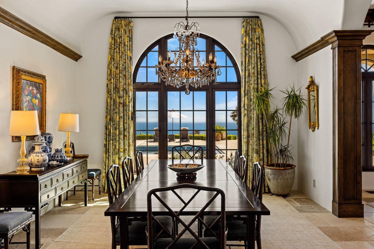 Chandelier, Dining room, Interior, Water