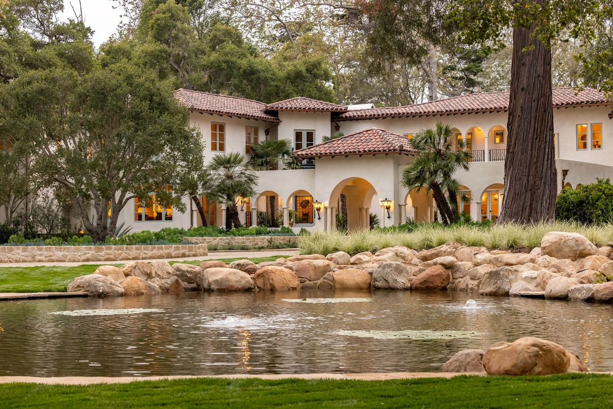 Exterior, Facade, Spanish Mediterranean