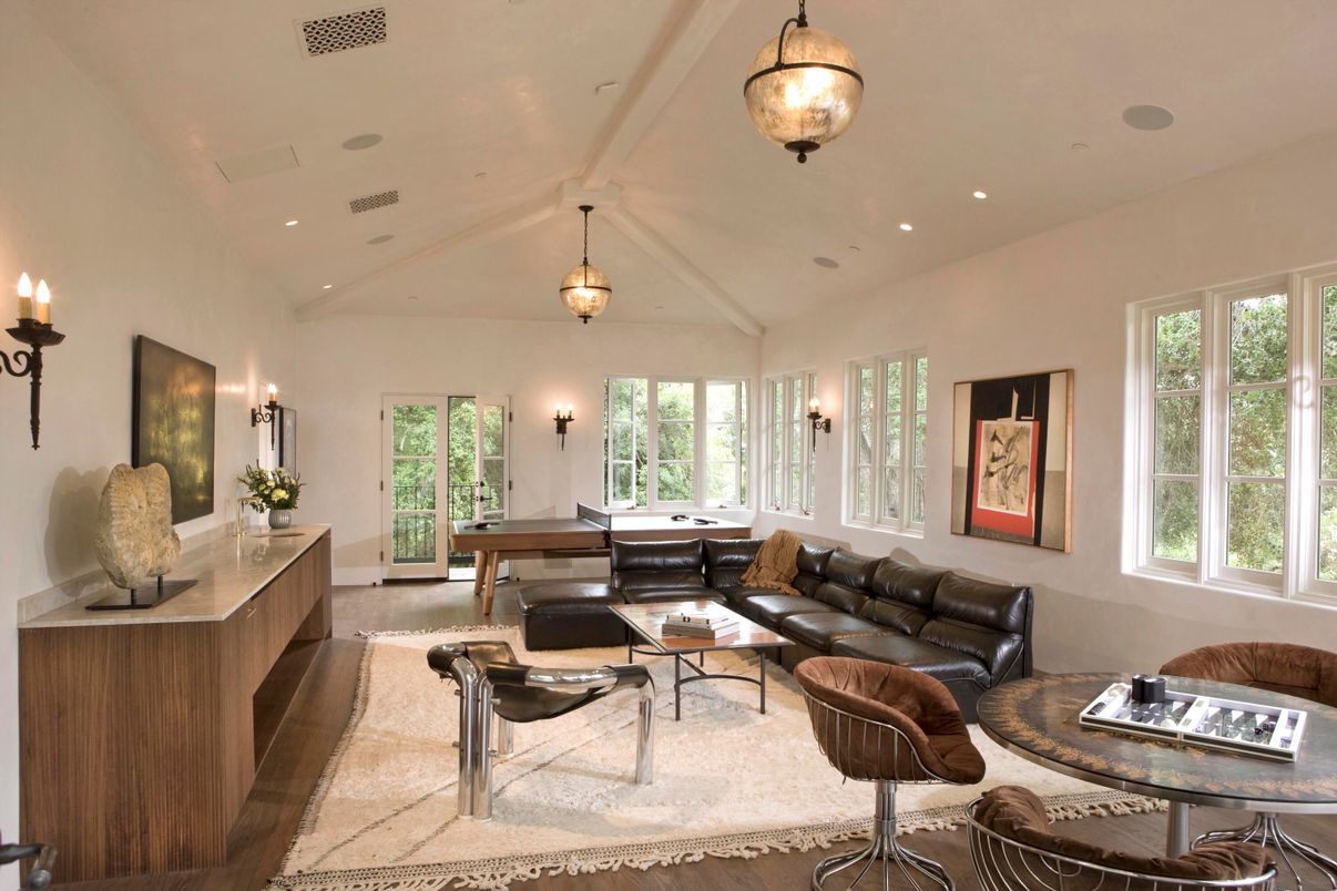 Interior, Living room, Pendant Lights, Recessed Lighting