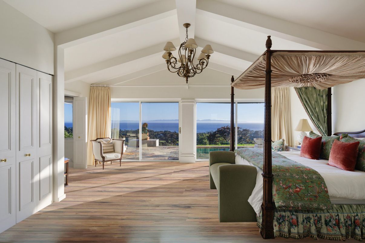 Bedroom, Chandelier, Interior, Water, Wood Texture Flooring