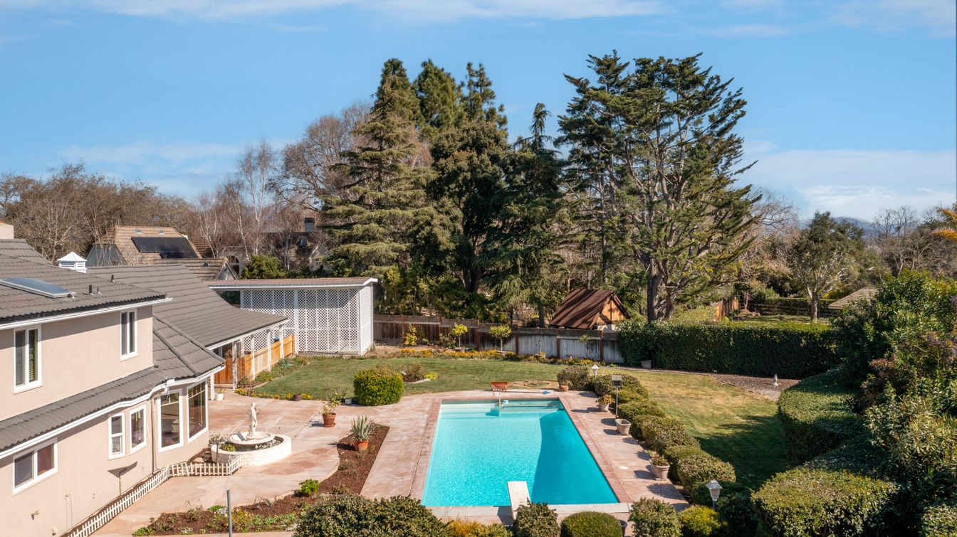 Exterior, Pool, Solar Panels