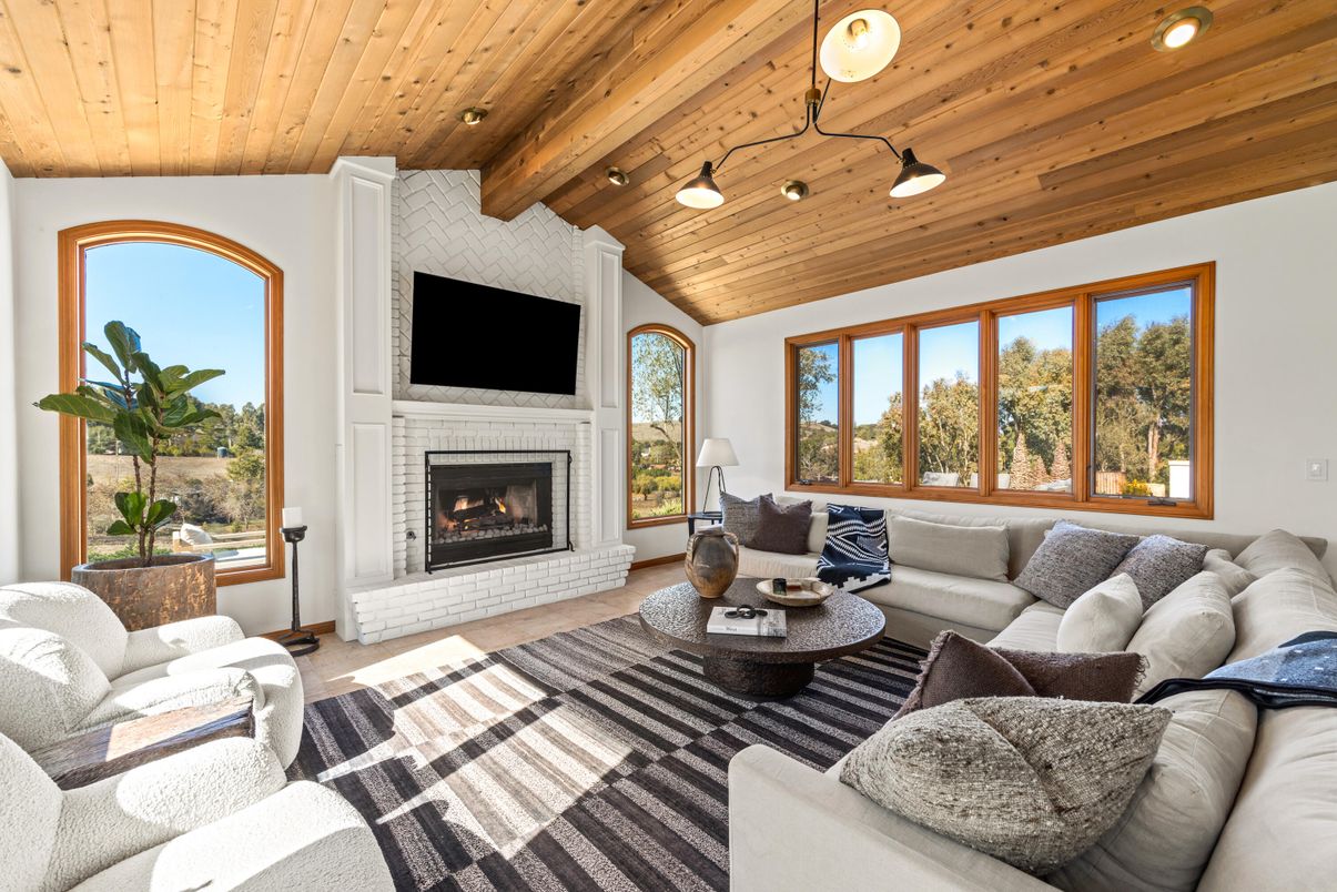 Fireplace, Interior, Living room, Pendant Lights, Recessed Lighting, Wooden Beams, Wooden Ceilings