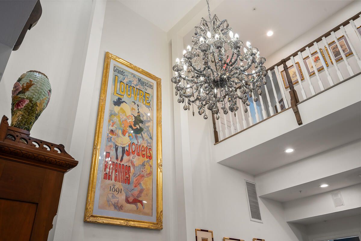 Chandelier, Interior, Recessed Lighting
