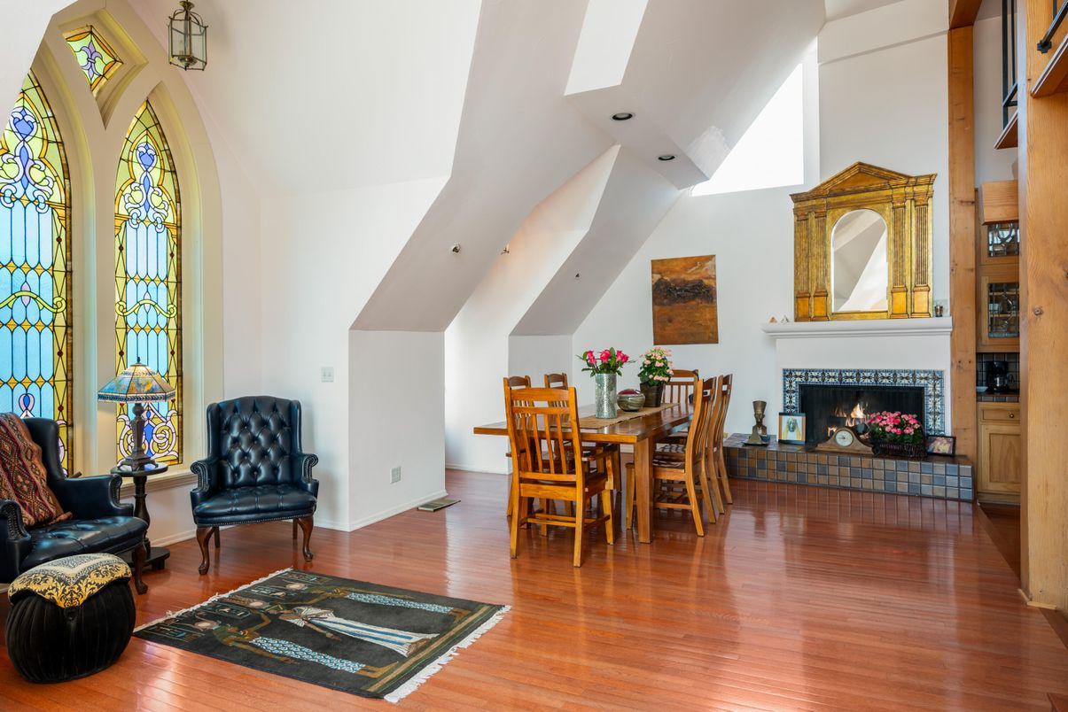 Dining room, Fireplace, Interior, Wood Texture Flooring