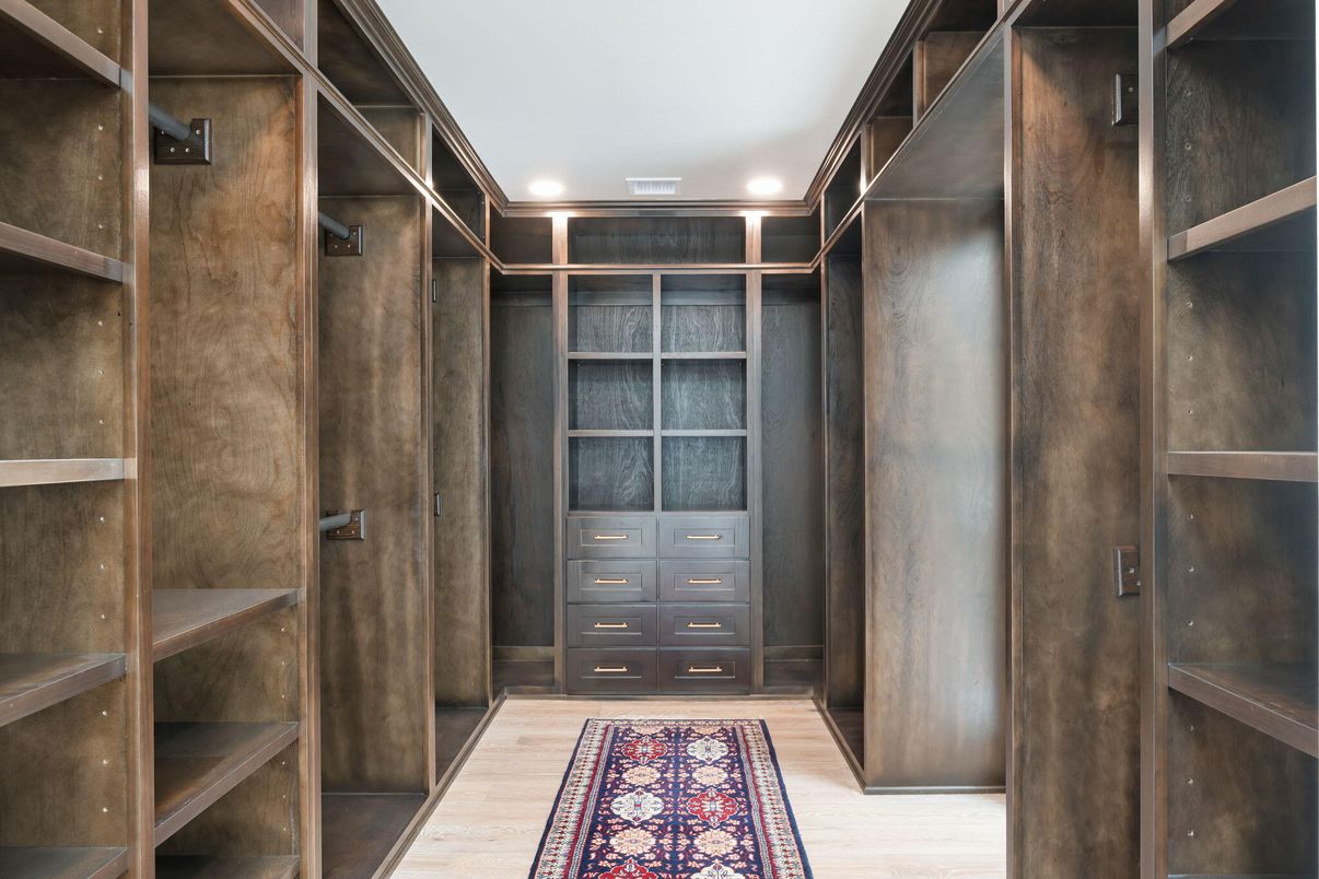 Interior, Recessed Lighting, Walk-in Closets, Wood Texture Flooring