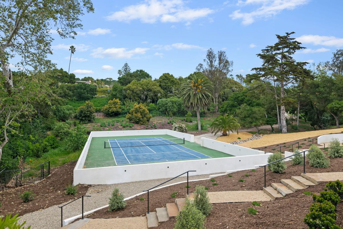 Exterior, Tennis Courts