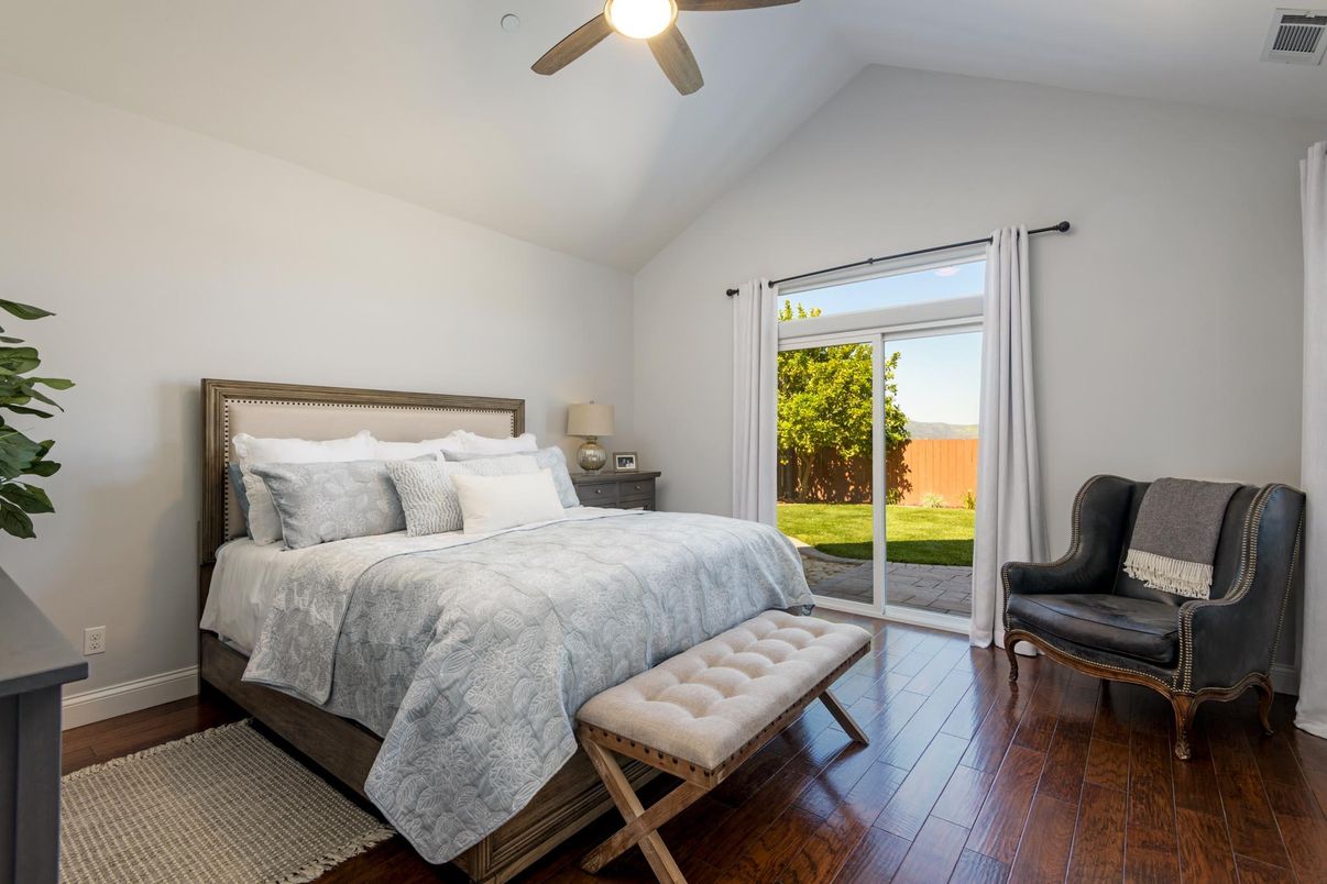 Bedroom, Interior, Wood Texture Flooring