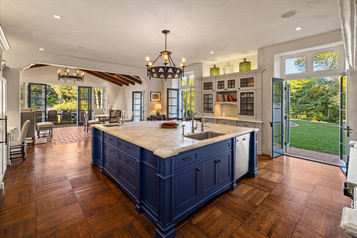 Chandelier, Interior, Kitchen, Recessed Lighting, Stainless Steel Appliances, Wooden Beams, Wood Texture Flooring
