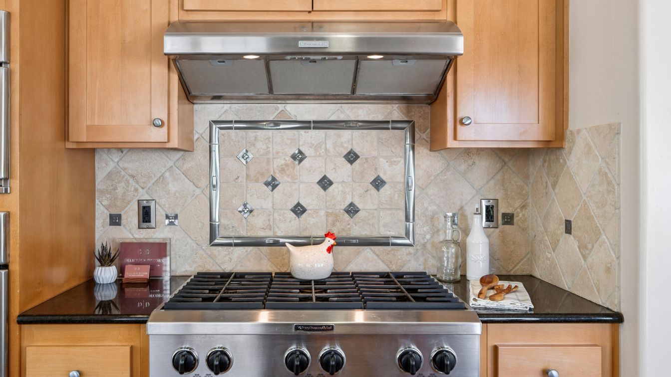 Interior, Kitchen, Stainless Steel Appliances