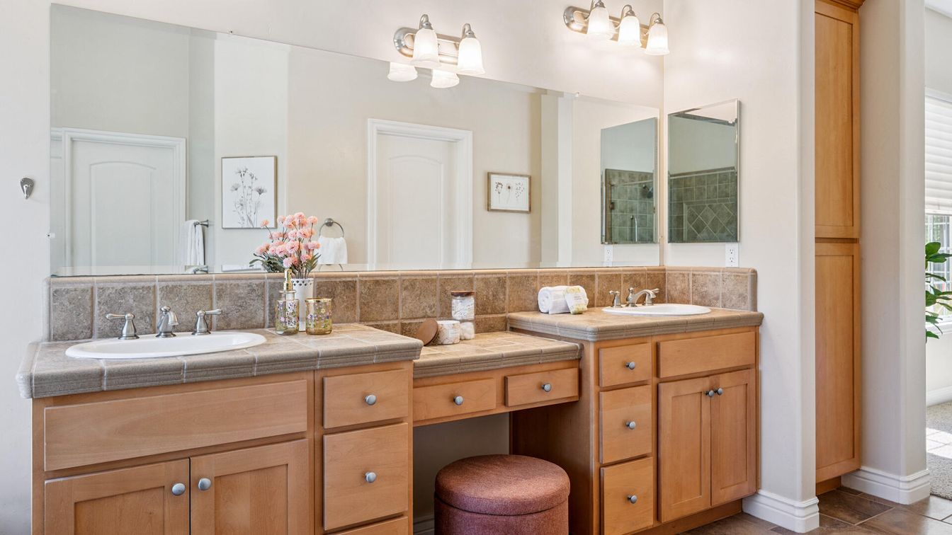 Bathroom, Dual Sink Vanities, Interior, Tile Countertops