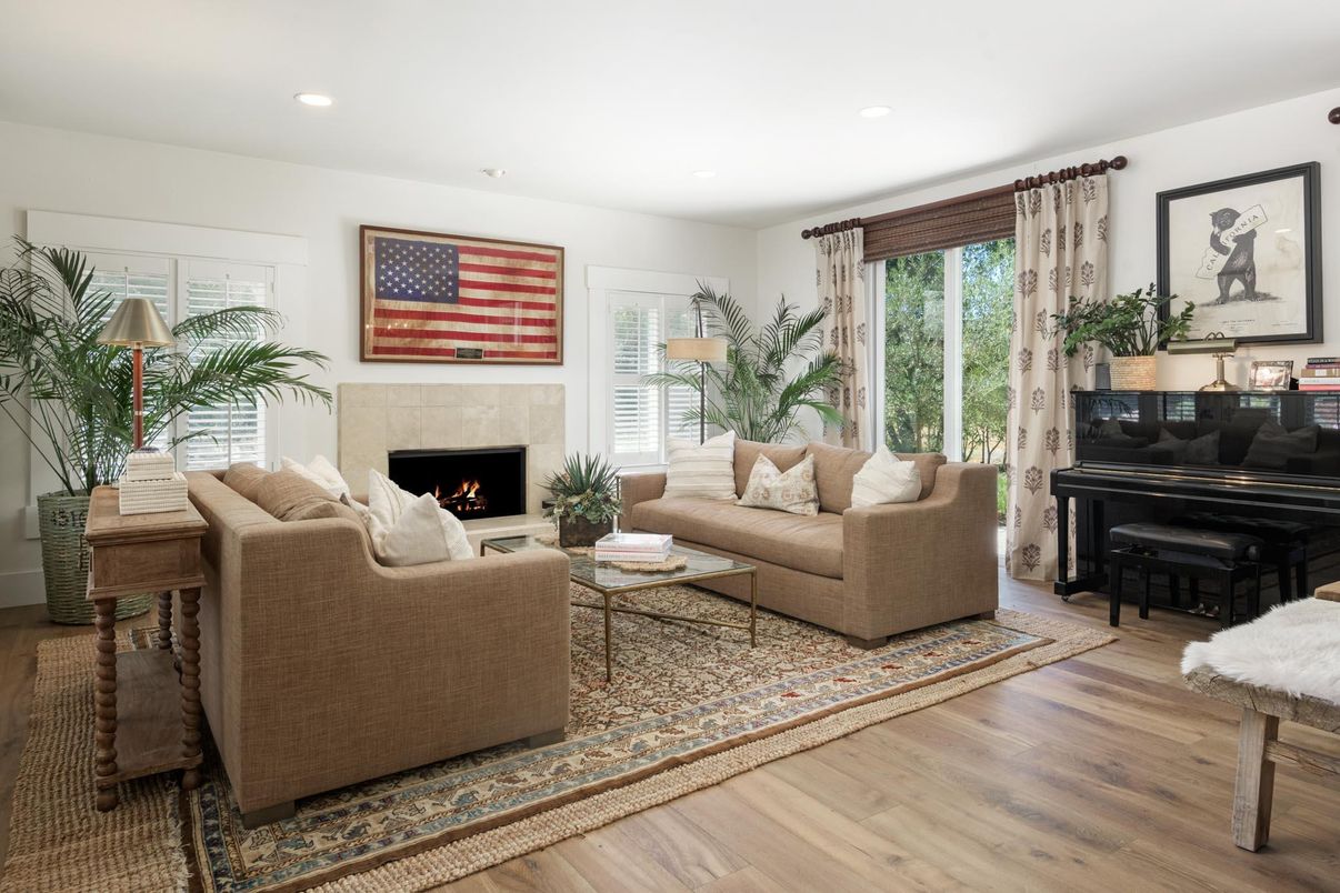 Fireplace, Interior, Living room, Piano, Recessed Lighting, Wood Texture Flooring
