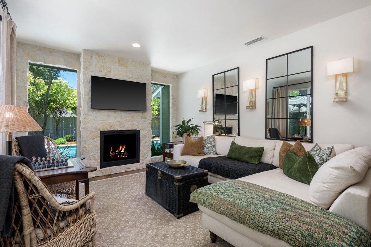 Fireplace, Interior, Living room, Recessed Lighting