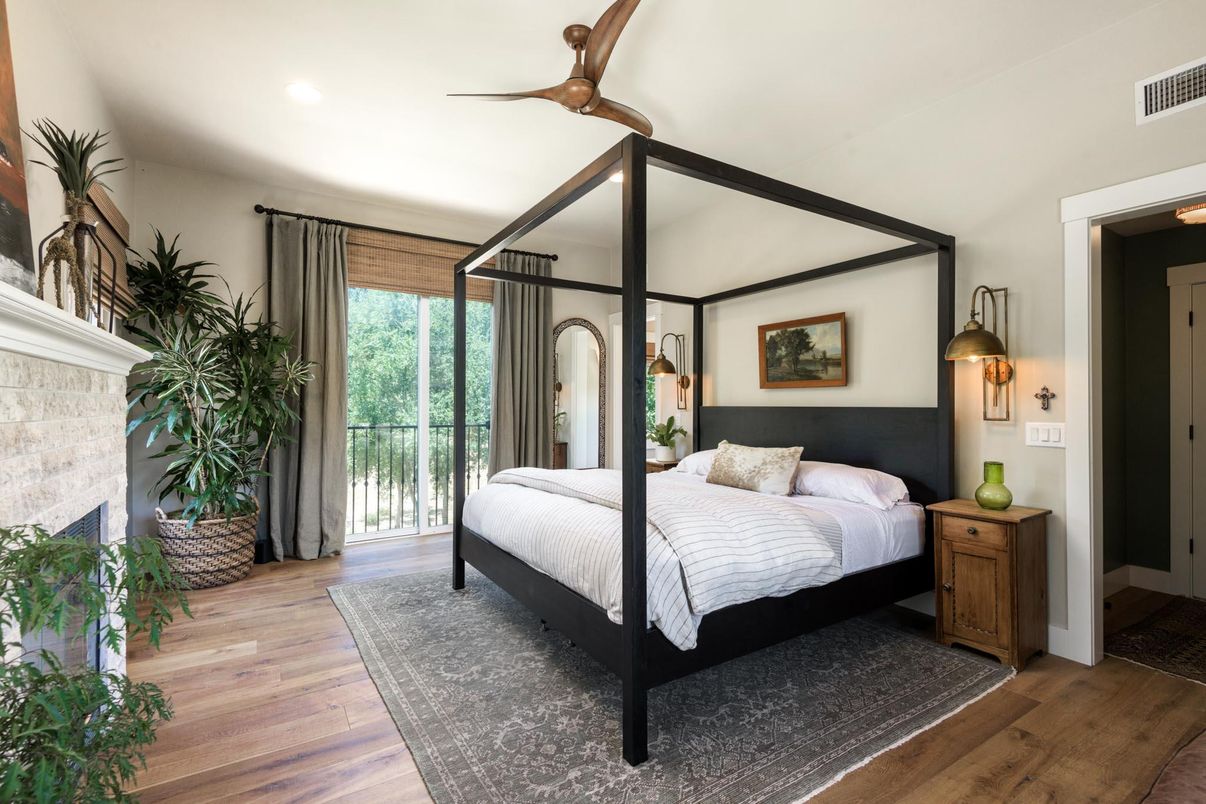 Bedroom, Fireplace, Interior, Recessed Lighting, Wood Texture Flooring