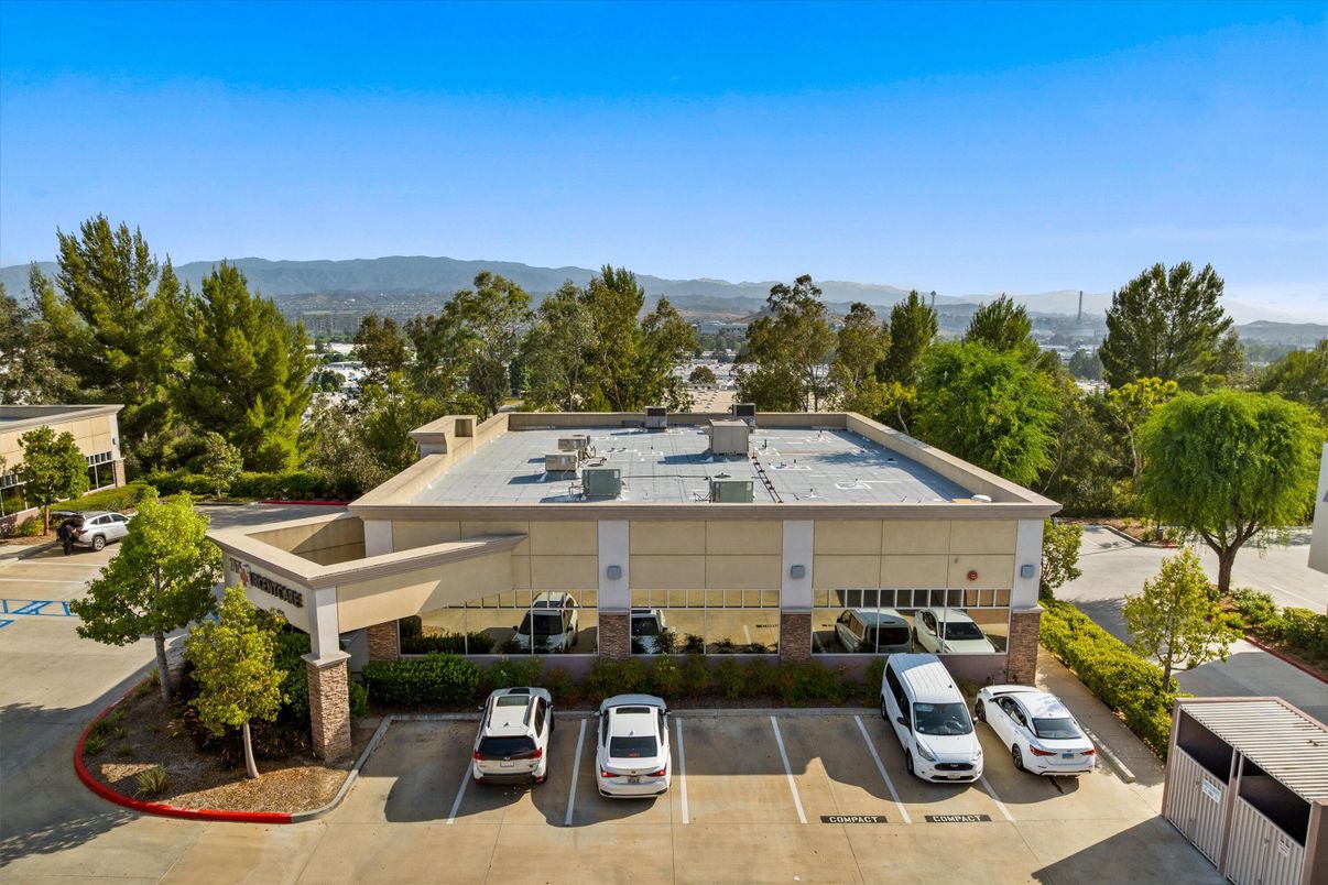 Exterior, Drone
