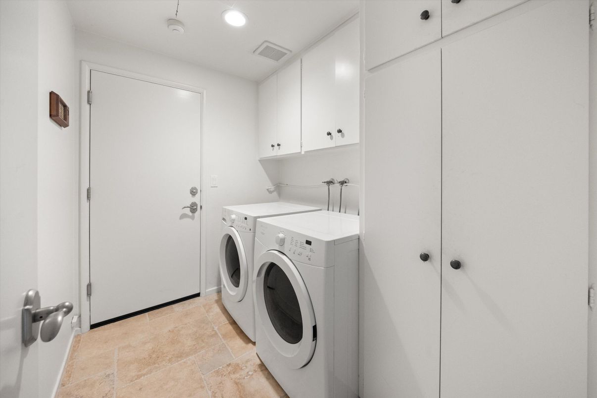 Interior, Recessed Lighting, Washer