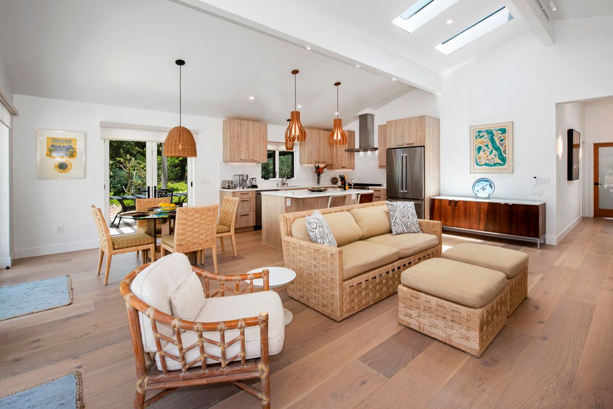 Dining room, Interior, Kitchen, Living room, Pendant Lights, Recessed Lighting, Wood Texture Flooring