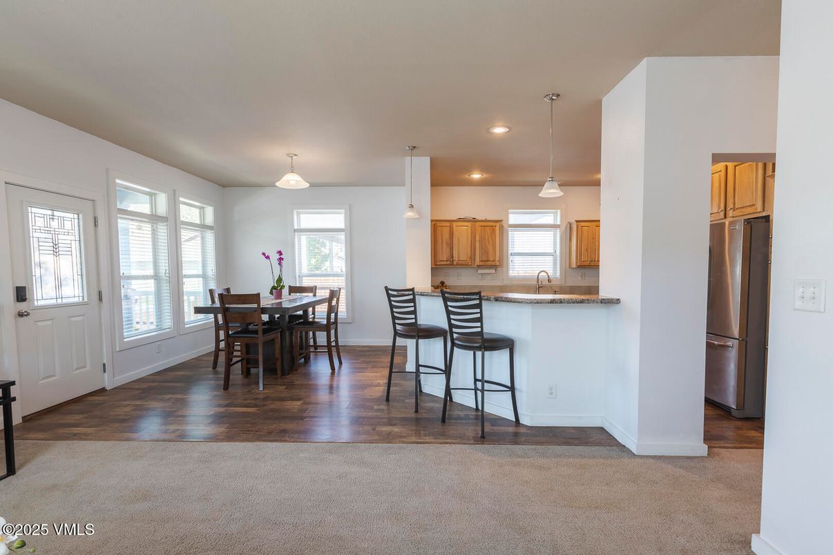 Dining room, Interior, Kitchen, Pendant Lights, Recessed Lighting, Wood Texture Flooring
