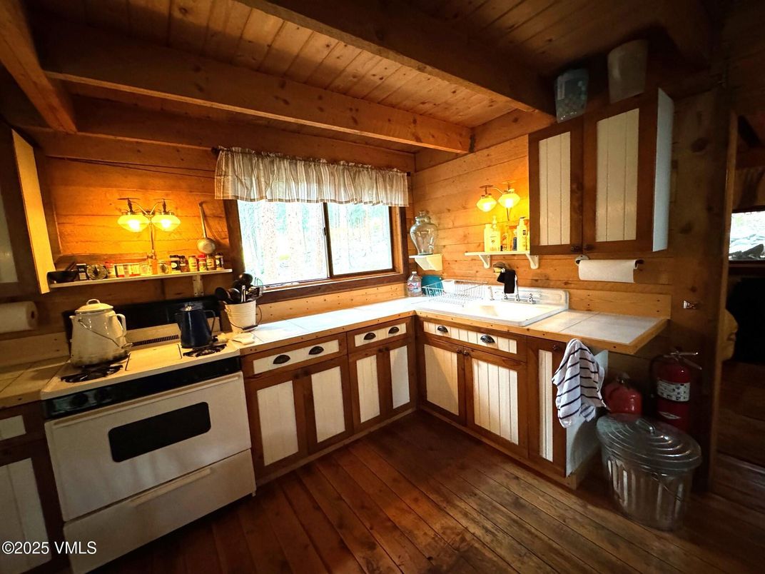 Interior, Kitchen, Wooden Beams, Wooden Ceilings, Wood Texture Flooring, Wooden Walls