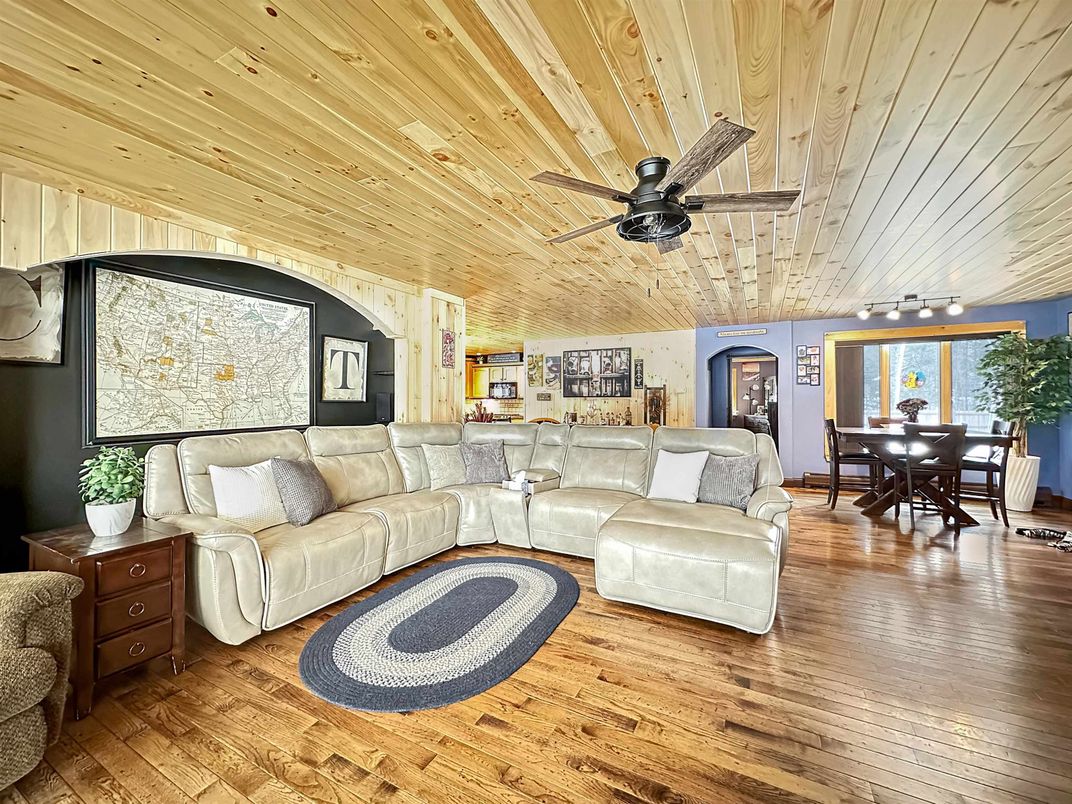 Dining room, Interior, Living room, Wooden Ceilings, Wood Texture Flooring