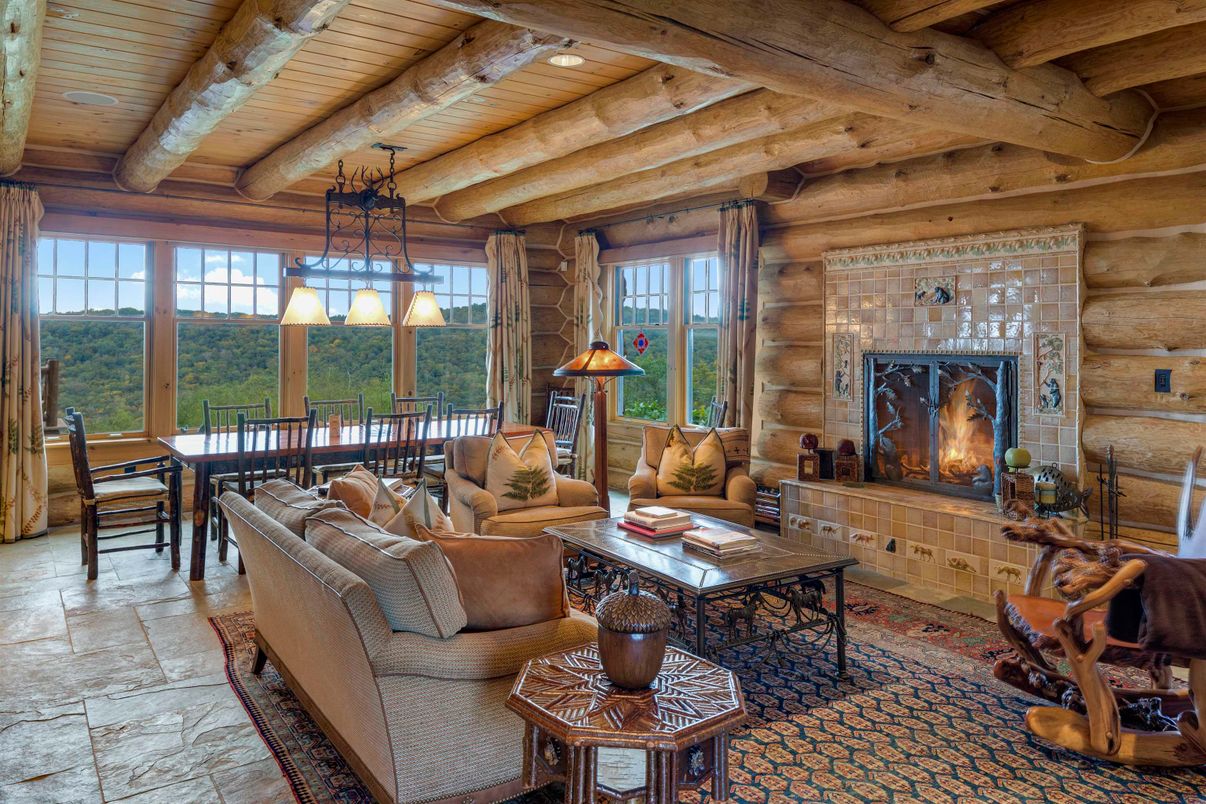 Dining room, Interior, Living room, Pendant Lights, Wooden Beams, Wooden Ceilings, Wooden Walls