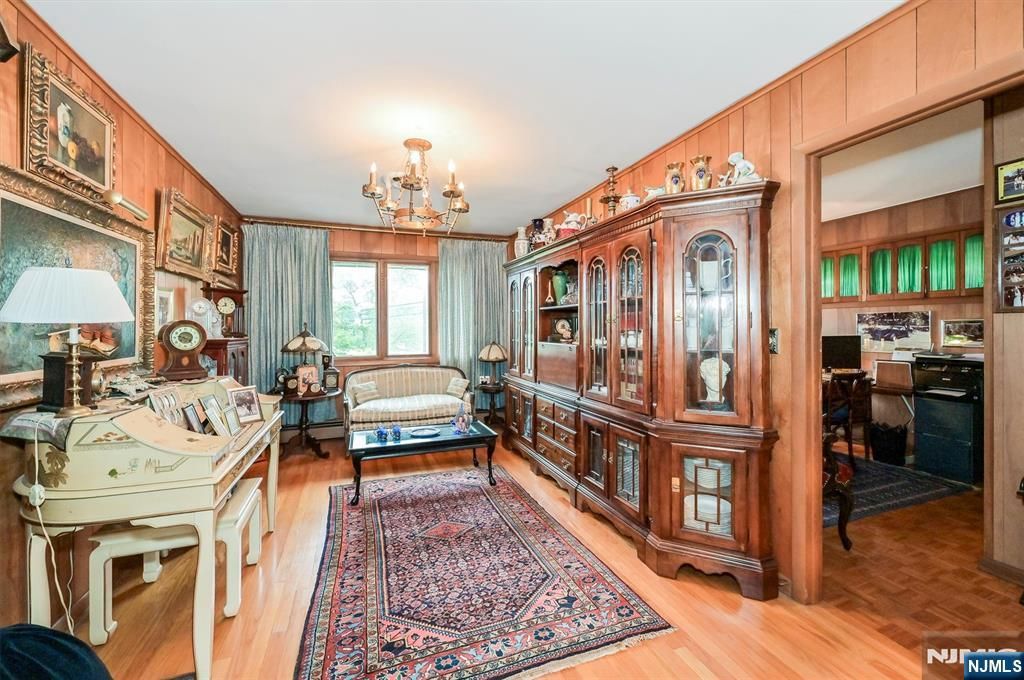 DE Listing image placeholder