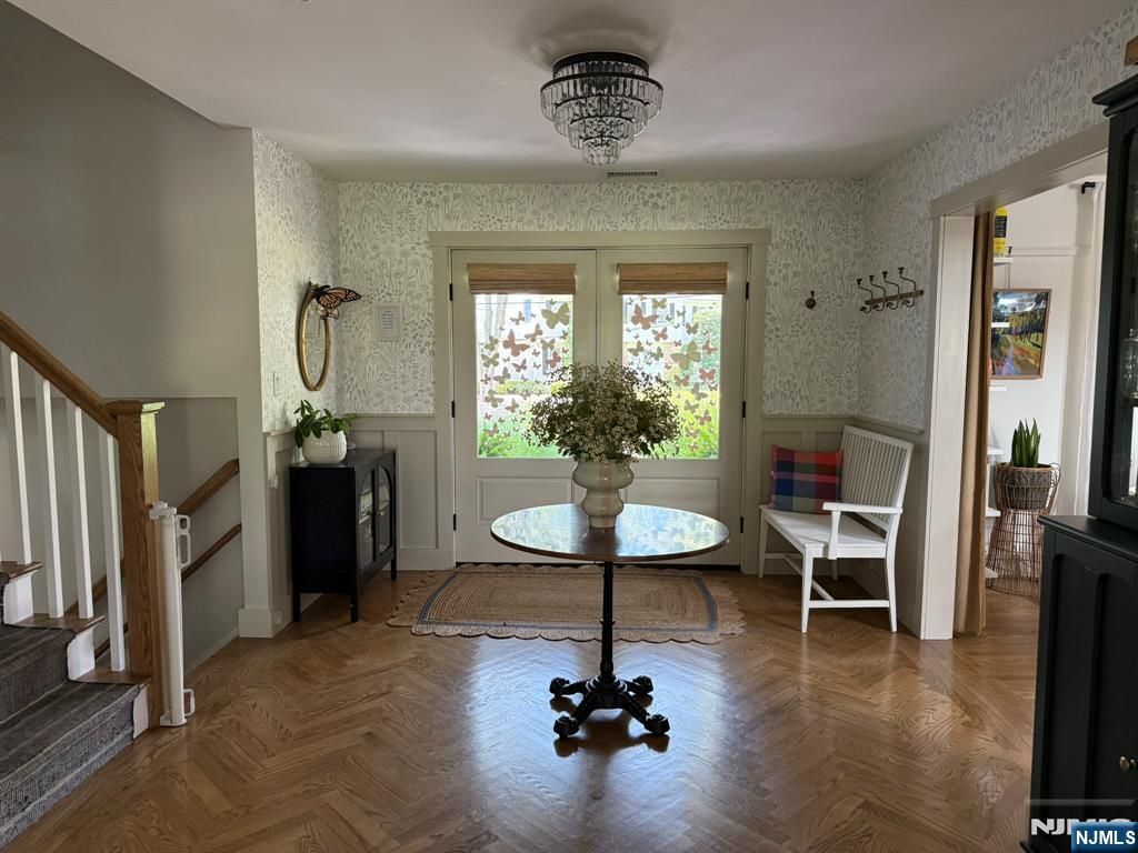 DE Listing image placeholder