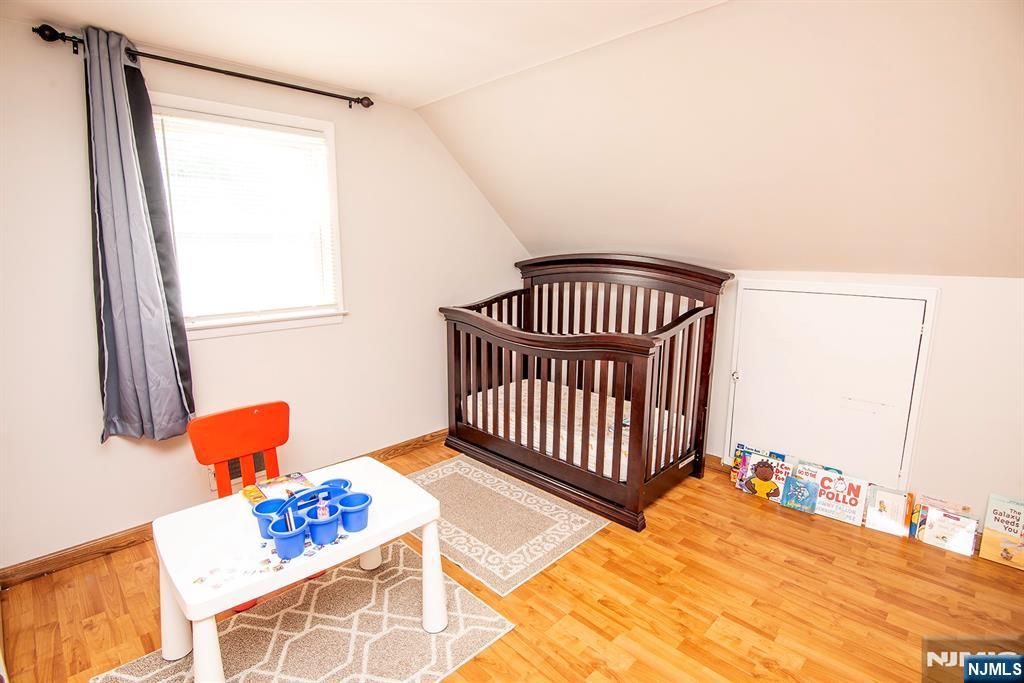 DE Listing image placeholder
