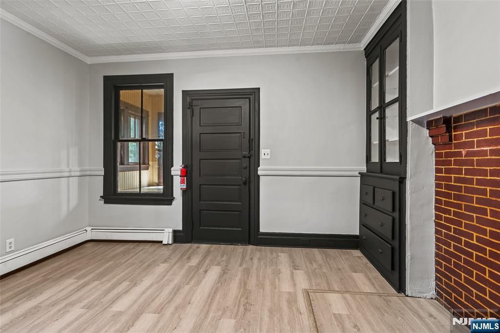 DE Listing image placeholder