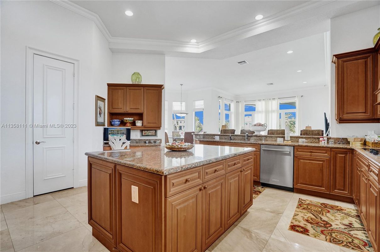 Interior, Kitchen, Pendant Lights, Recessed Lighting
